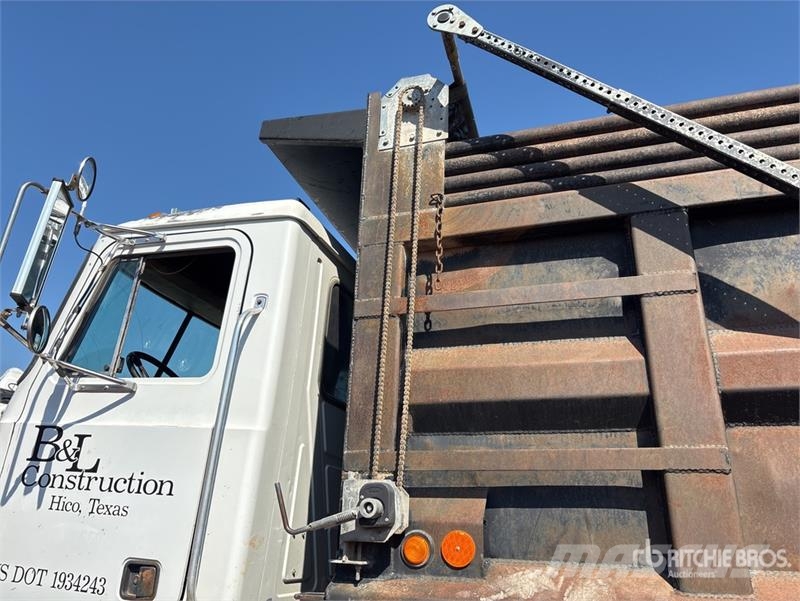 Mack CH613 Kiperi kamioni