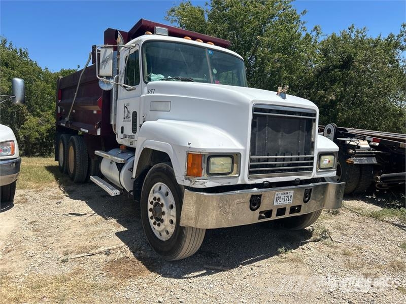 Mack CH613 Kipper