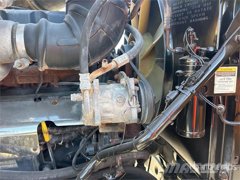 Mack CH613 Naudoti vilkikai