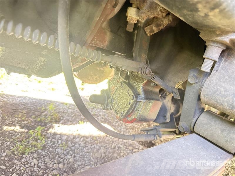 Mack CH613 自卸式货车