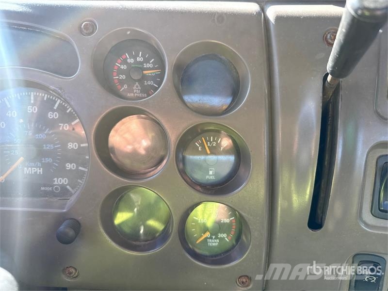 Mack CH613 وحدات الجر