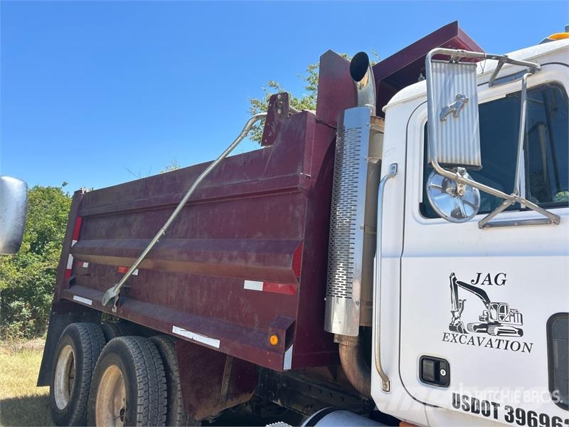 Mack CH613 Kipper