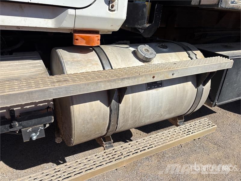 Mack CH613 Kiperi kamioni