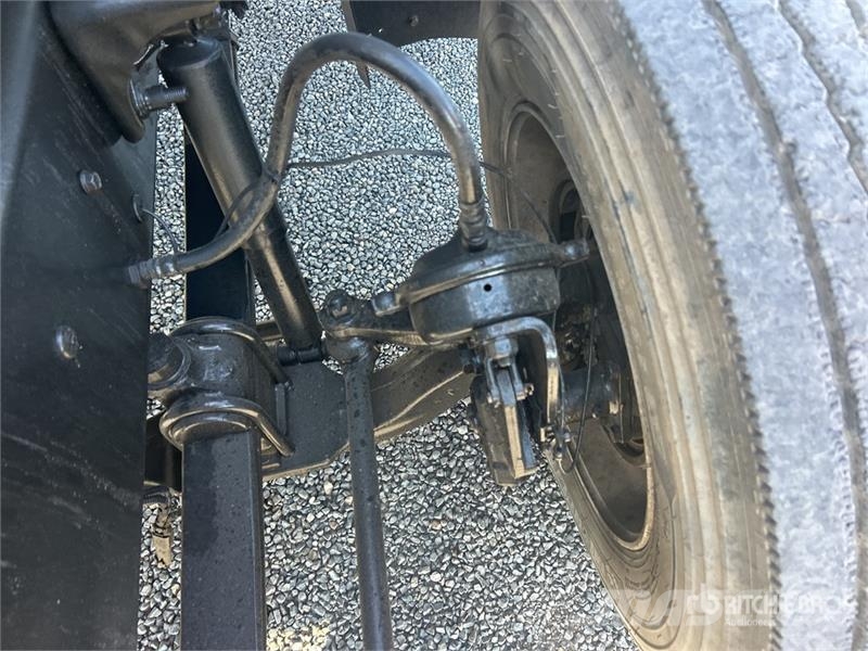 Mack CH613 Naudoti vilkikai