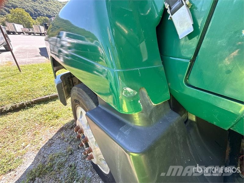 Mack CH613 Nyergesvontatók