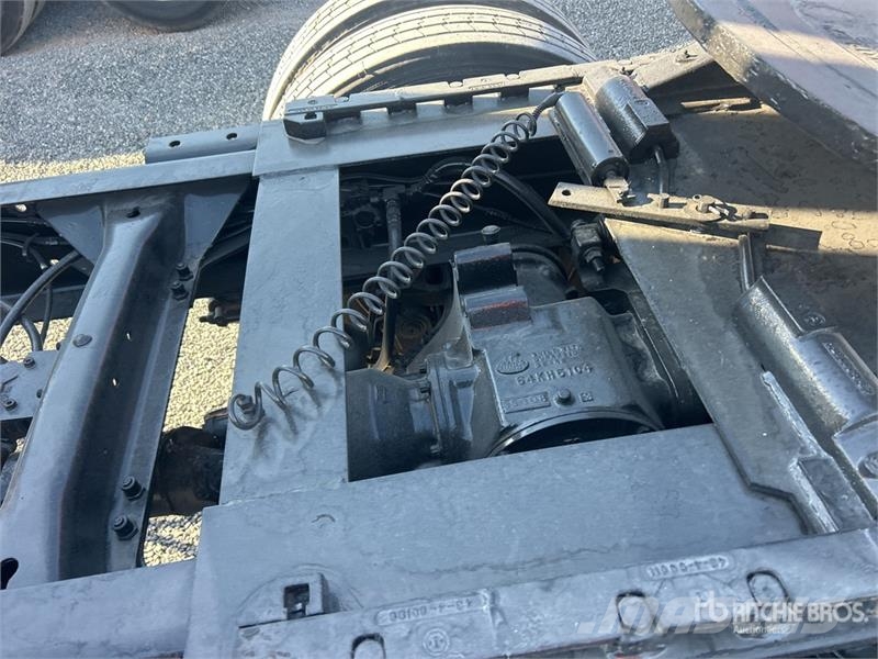 Mack CH613 Naudoti vilkikai
