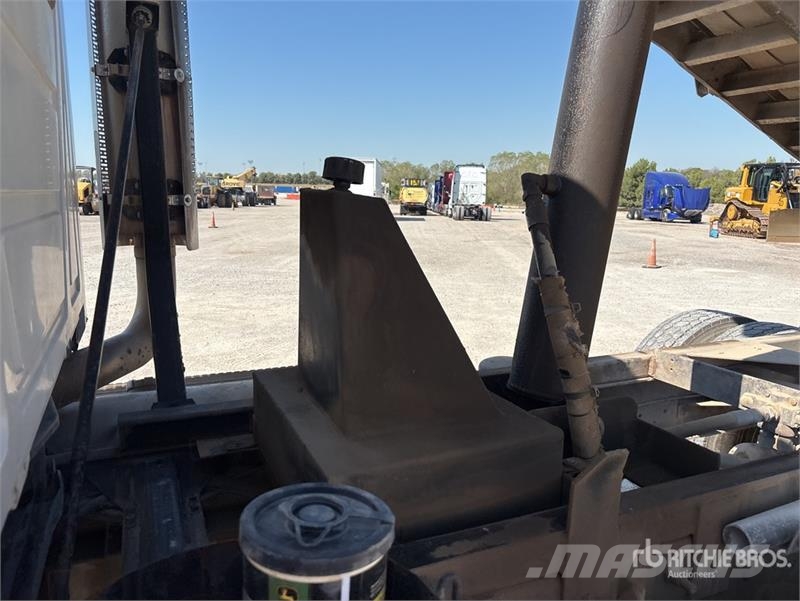 Mack CH613 Kiperi kamioni