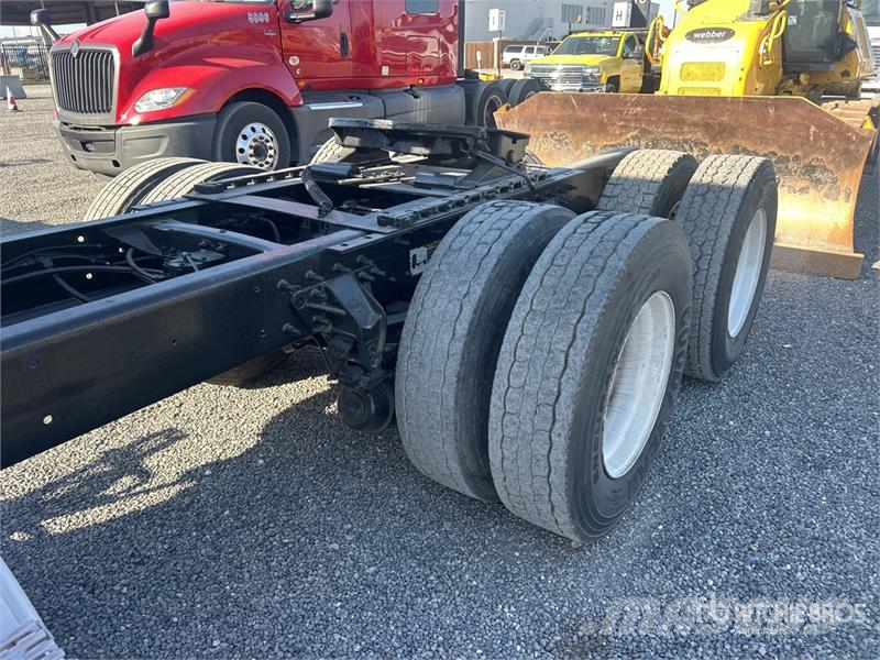 Mack CH613 Naudoti vilkikai