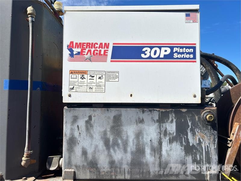 Mack CH613 6x4 Fuel and Lube Truck Kamioni cisterne
