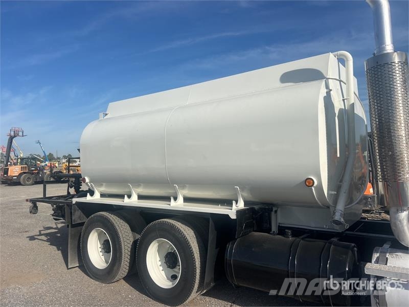 Mack CH613 6x4 Mud Mixing Truck شاحنات أخرى