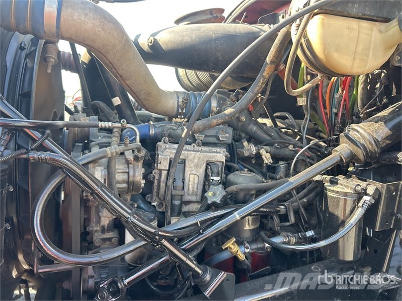 Mack CHN613 Pašizgāzējs