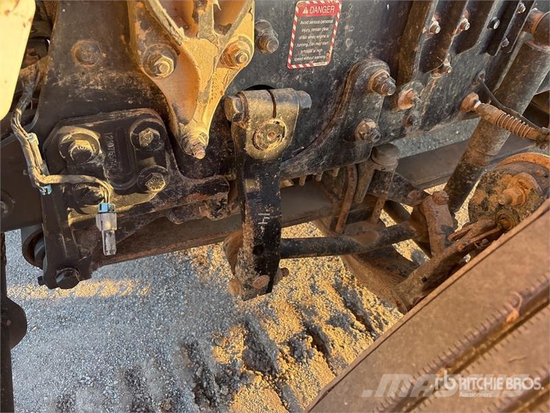 Mack CHU613 Camiones tractor