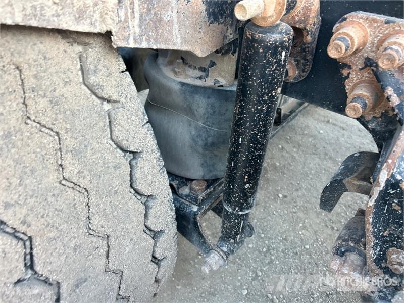 Mack CHU613 Vilcēji