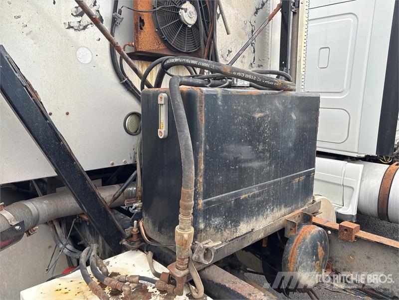 Mack CHU613 Vilcēji