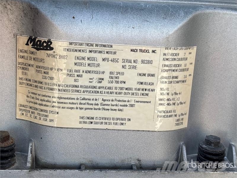 Mack CHU613 Kipper
