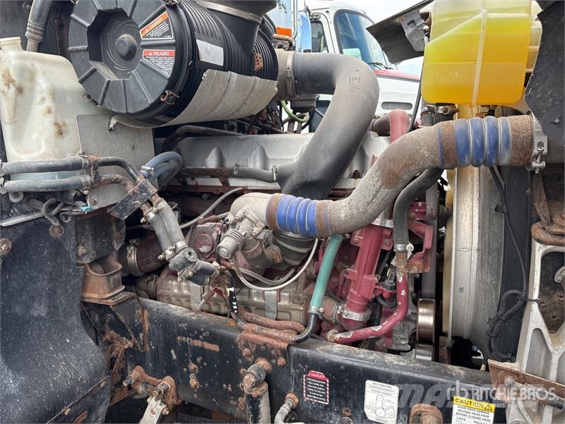 Mack CHU613 Vilcēji
