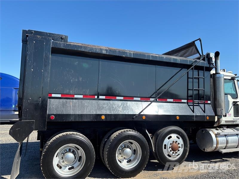 Mack CHU613 Kipper