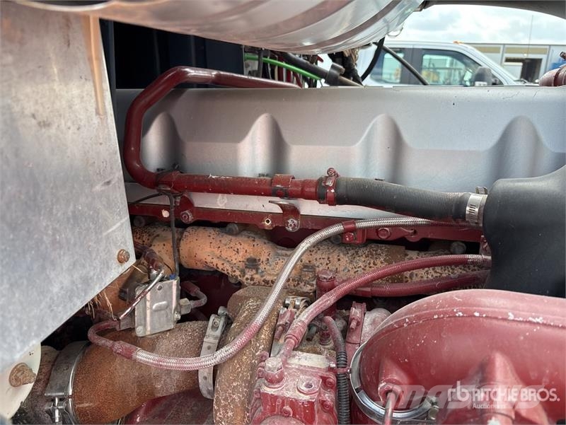 Mack CHU613 Vilcēji