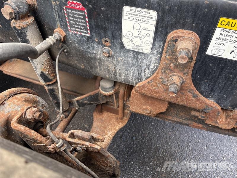Mack CHU613 Vilcēji