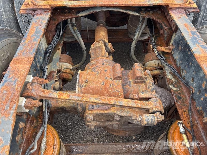 Mack CHU613 Vilcēji
