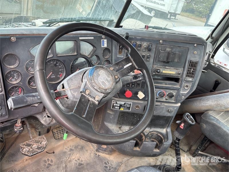 Mack CHU613 Vilcēji