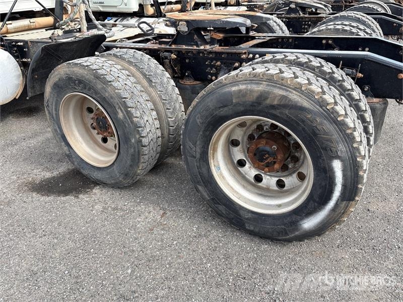 Mack CHU613 Vilcēji