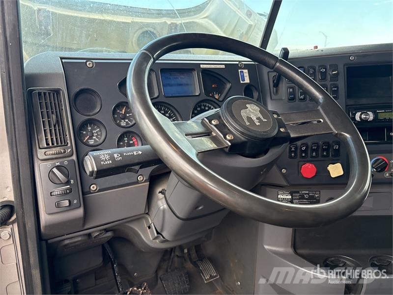 Mack CHU613 Vilcēji