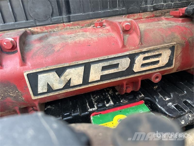 Mack CHU613 Тягачі
