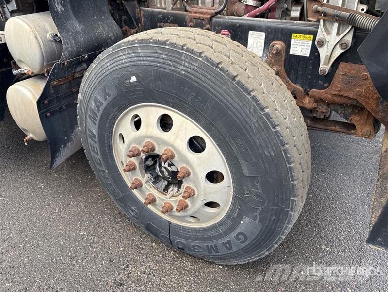 Mack CHU613 Vilcēji