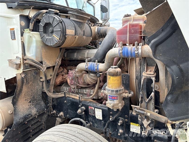 Mack CHU613 Vilcēji