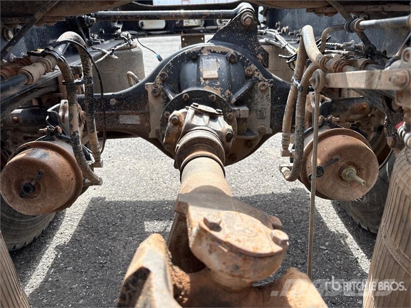 Mack CHU613 Vilcēji