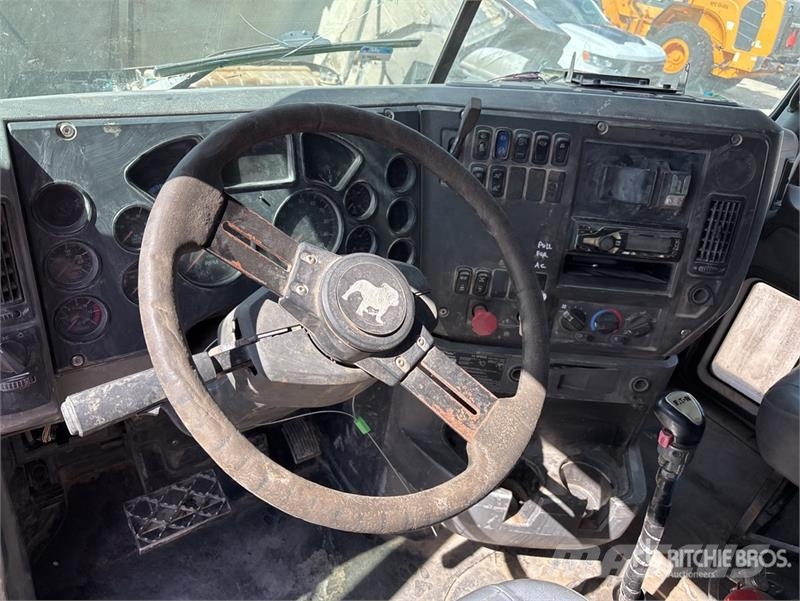 Mack CHU613 10x4 Quad/A Dump Truck Kiperi kamioni