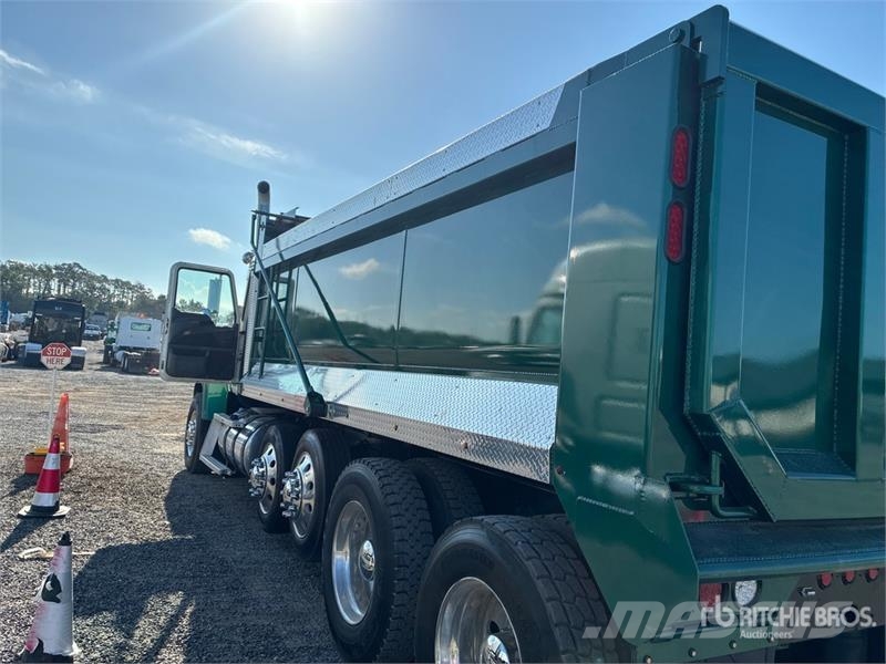 Mack CHU613 10x4 Twin-Steer Quad/A Dump Truck Damperli kamyonlar