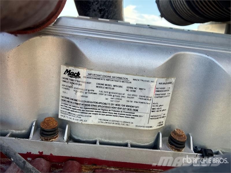 Mack CHU613 10x4 Twin-Steer Quad/A Dump Truck Damperli kamyonlar