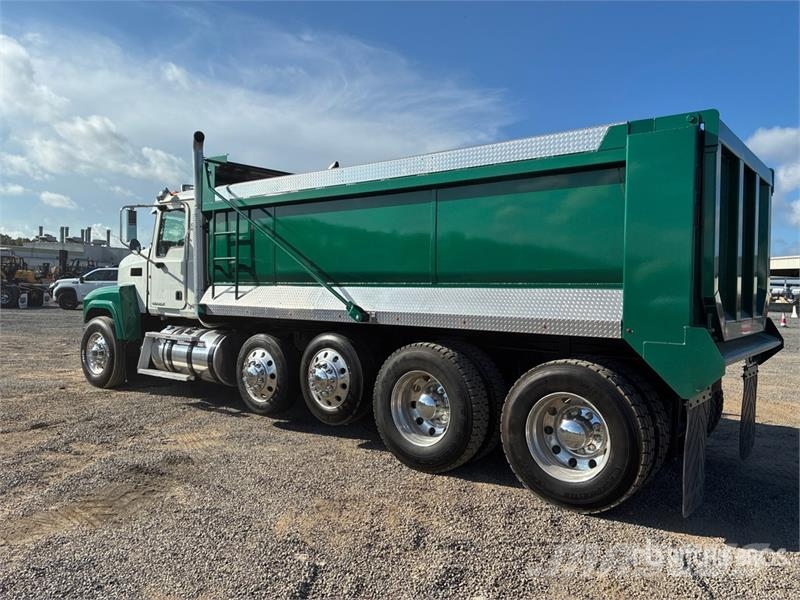 Mack CHU613 10x4 Twin-Steer Quad/A Dump Truck Damperli kamyonlar