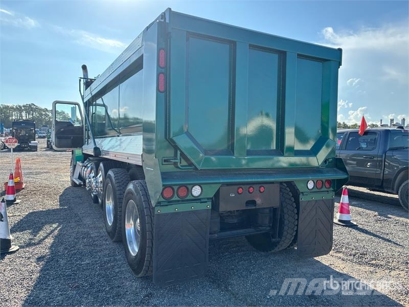 Mack CHU613 10x4 Twin-Steer Quad/A Dump Truck Damperli kamyonlar