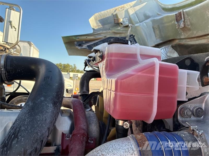 Mack CHU613 10x4 Twin-Steer Quad/A Dump Truck Damperli kamyonlar