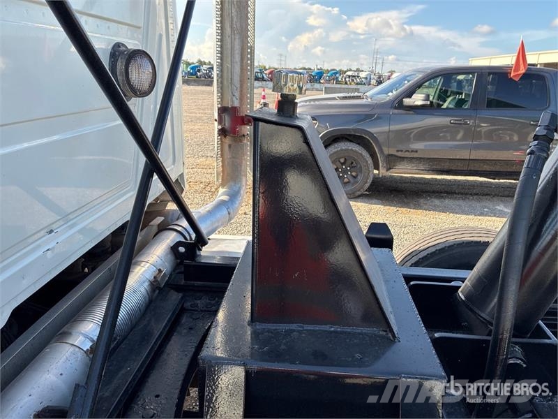 Mack CHU613 10x4 Twin-Steer Quad/A Dump Truck Damperli kamyonlar