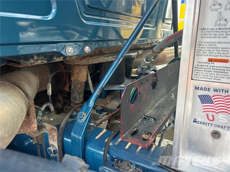Mack CL733 Vilcēji
