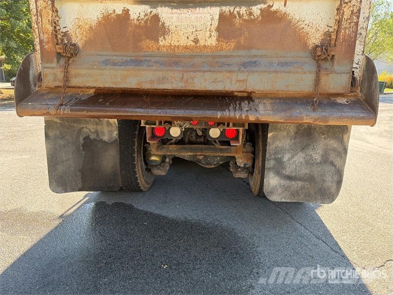 Mack CTP713 Kiperi kamioni