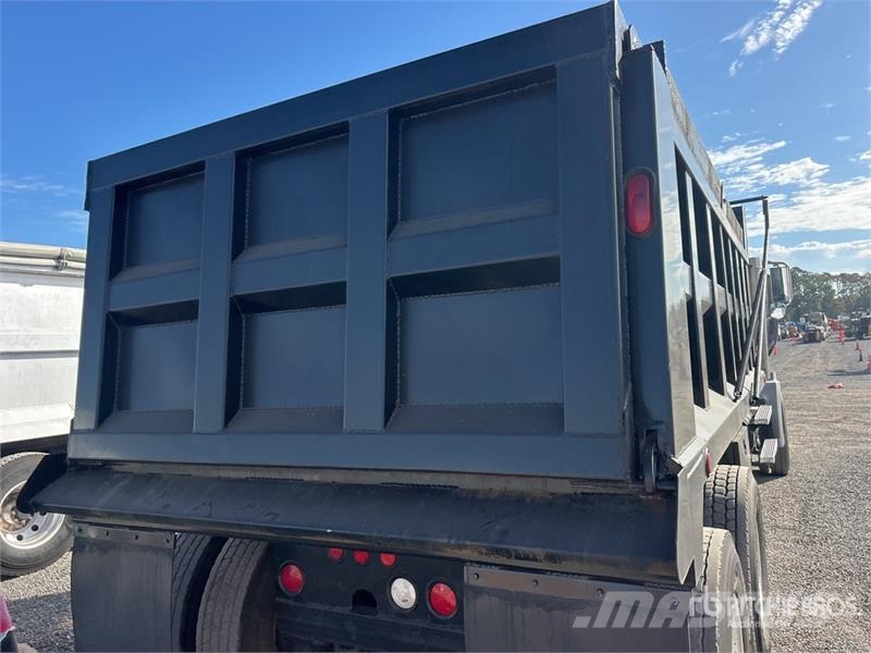 Mack CTP713 Pašizgāzējs