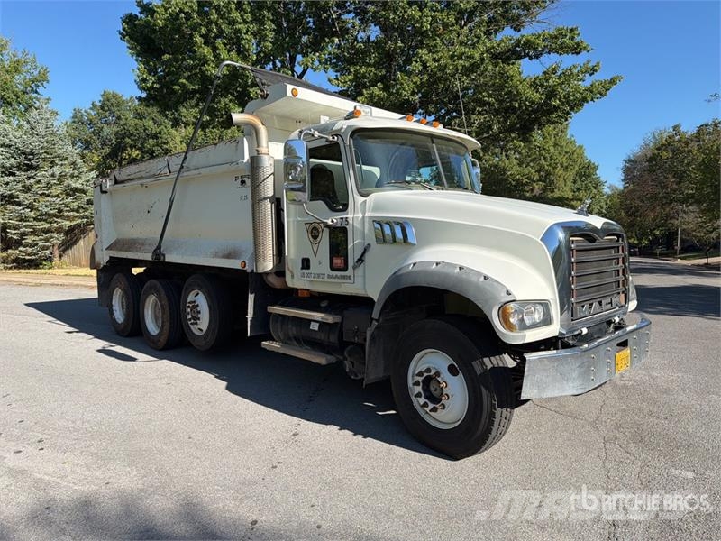 Mack CTP713 Sora- ja kippiautot