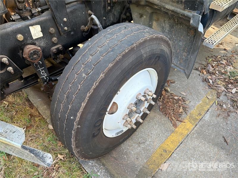 Mack CTP713 Kiperi kamioni