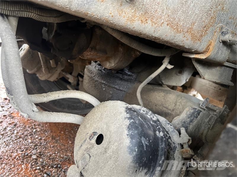 Mack CTP713 Kiper tovornjaki