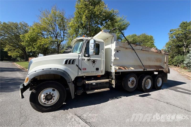 Mack CTP713 Kiperi kamioni