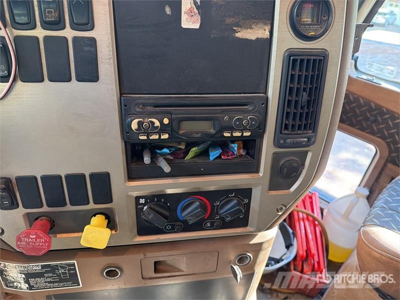 Mack CTP713 Kiperi kamioni