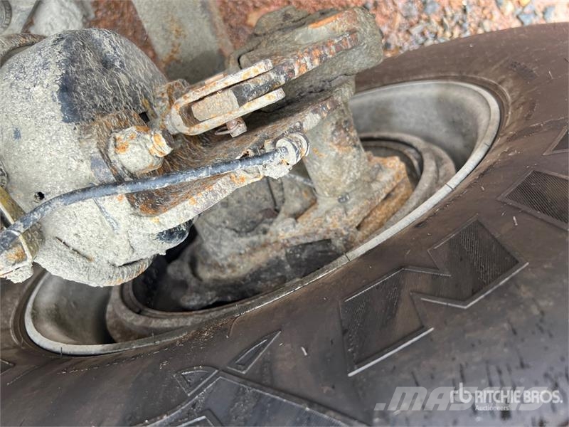 Mack CTP713 Kiper tovornjaki