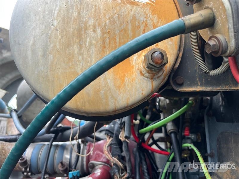 Mack CTP713 Kiper tovornjaki