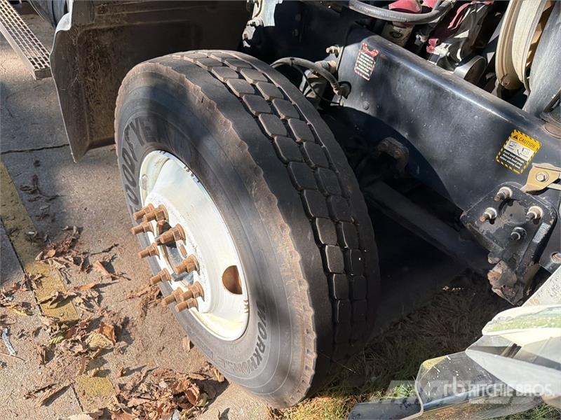 Mack CTP713 Kiperi kamioni