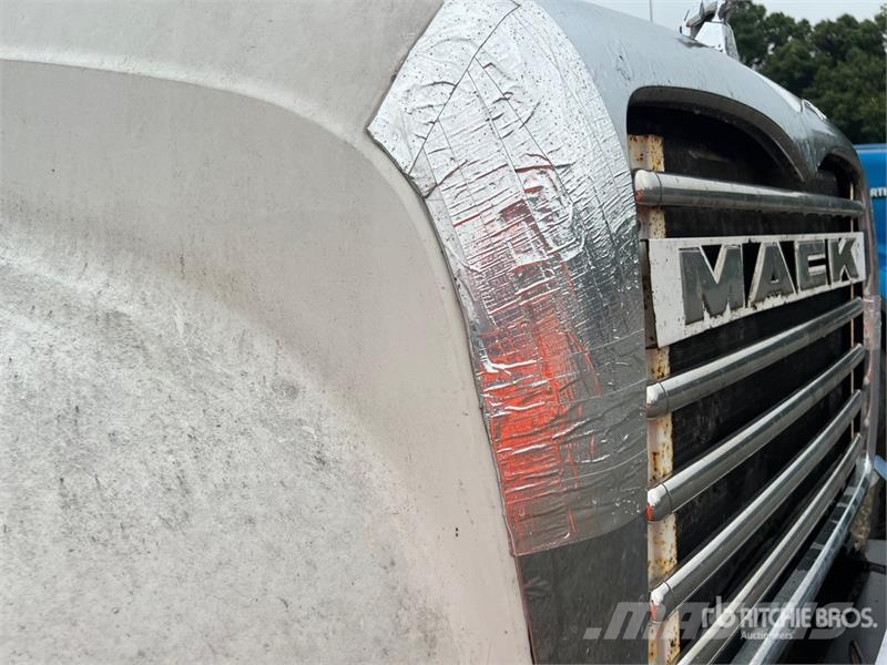 Mack CTP713 Kiper tovornjaki